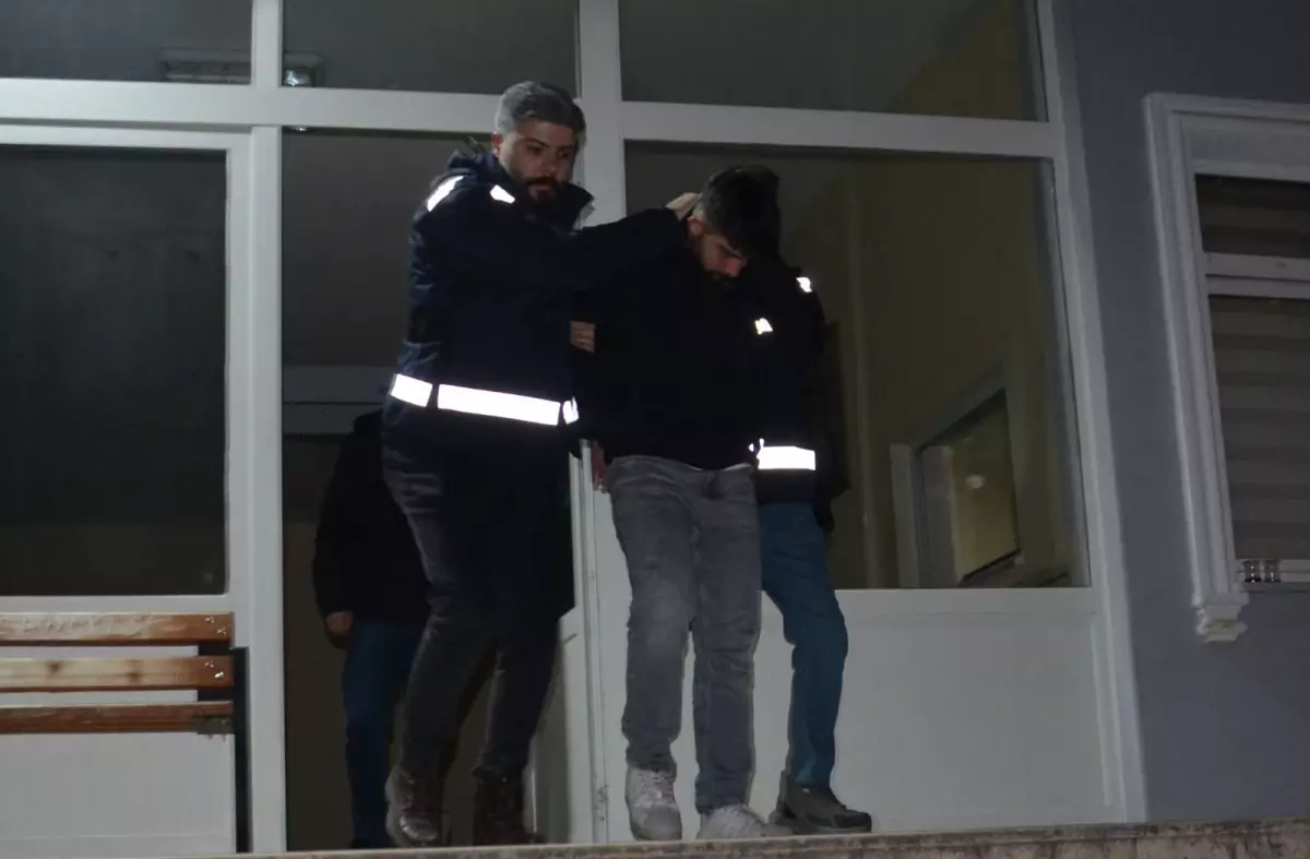 Samsun’da Arkadaşını Bıçaklayarak Öldüren Genç Tutuklandı