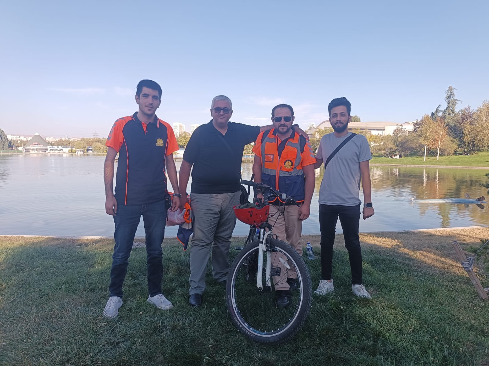 Gönül Ay Arama Kurtarma ve İnsani Yardım Ekibi