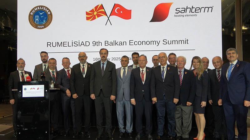 Türk iş insanlarından Üsküp’te ekonomi zirvesi