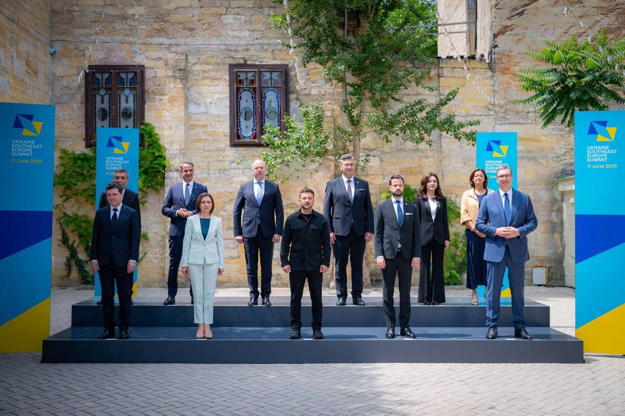 Zelenskiy, Rusya'nın planını açıkladı! Tehdit oluşturuyor diyerek duyurdu