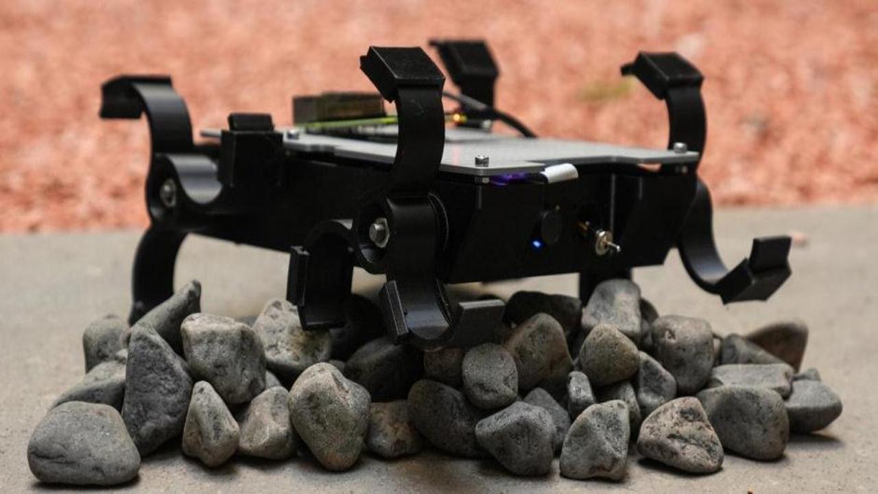 Dünyada bunu yapan ilk ülke olacak! Türkiye Ay’a iki keşif aracı birden gönderebilir!