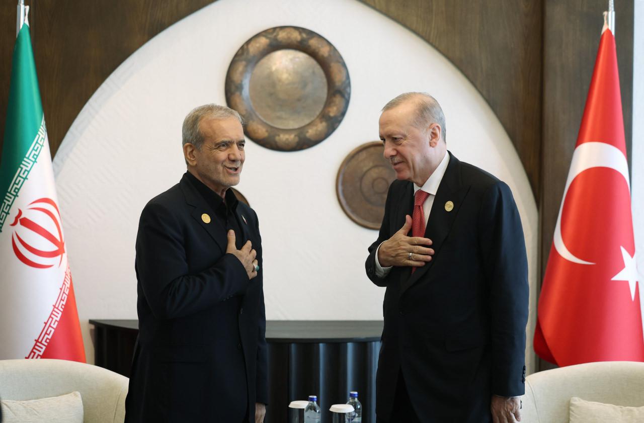 Cumhurbaşkanı Erdoğan'dan diplomasi trafiği!