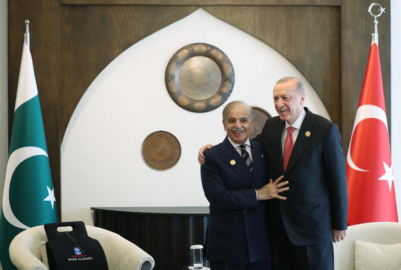 Cumhurbaşkanı Erdoğan'dan diplomasi trafiği!