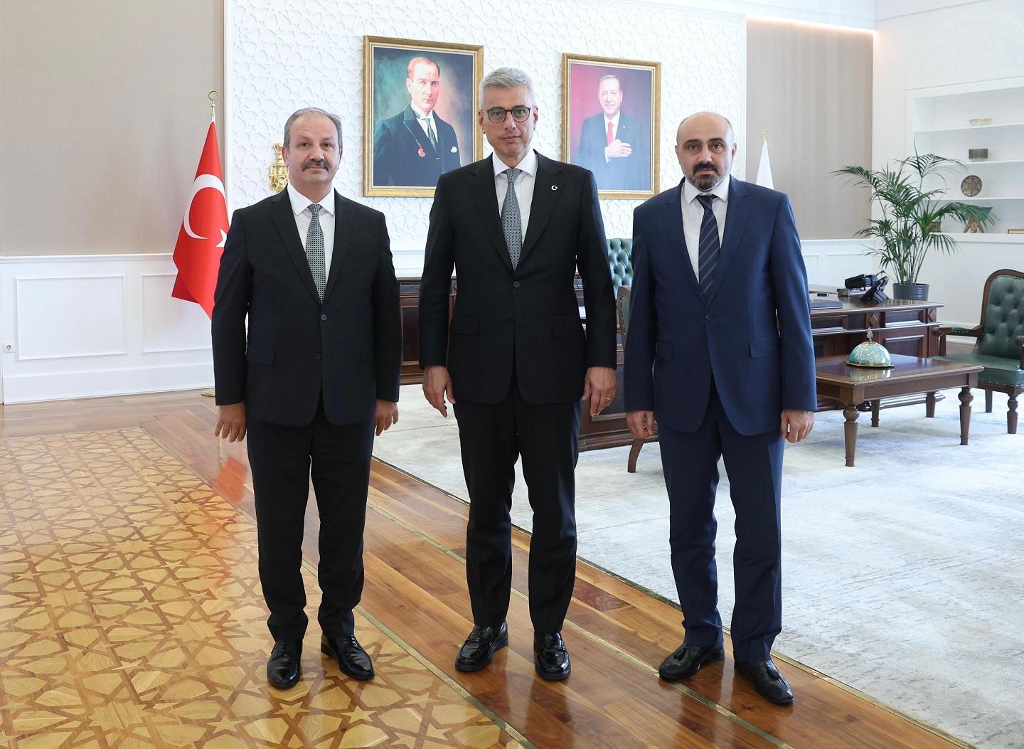 Sağlık-Sen, Sağlık Bakanı Memişoğlu’nu ziyaret etti