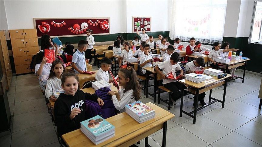 Esenler'de eğitime dev yatırım! 25 yeni okul