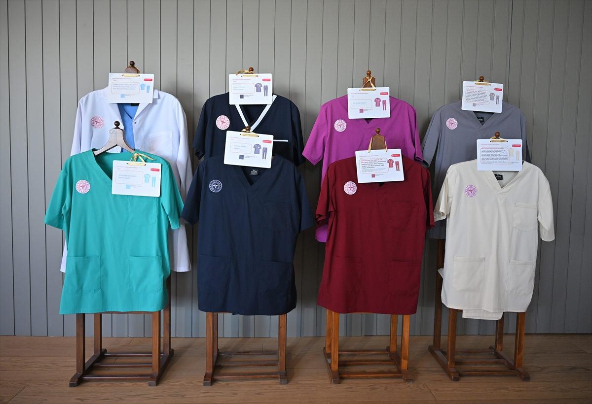 Sağlıkta tek tip dönemi: Çalışanların kıyafeti değişiyor, bakanlık renkleri belirledi