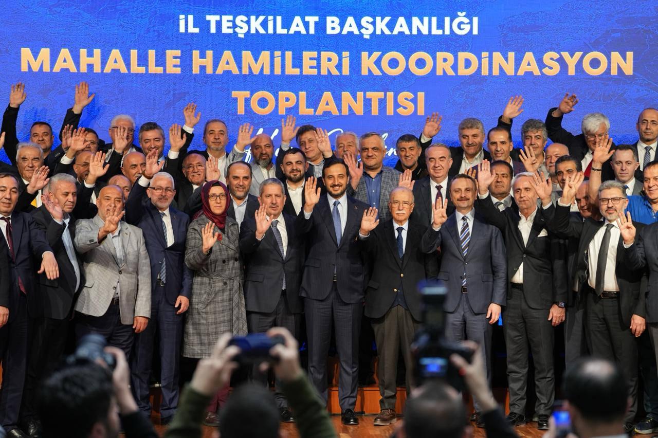 AK Parti İstanbul 'mahalle hamiliği modeli' ile saha kapasitesini artırıyor