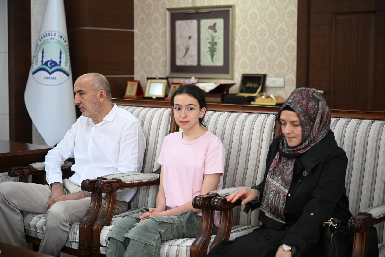 LGS'de imam hatiplilerden büyük başarı! 31 öğrenci 500 tam puan aldı