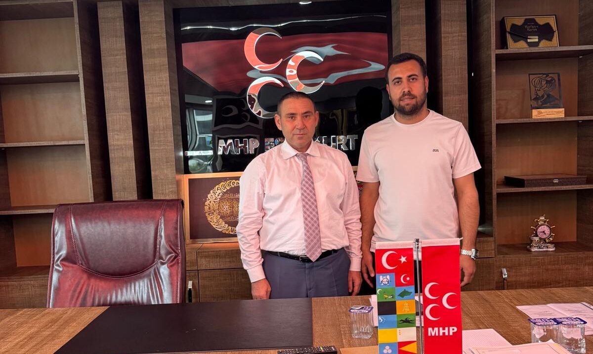 Siyasetçi Mahfuz Kut Kimdir? Mhp Esenyurt Teşkilatında Dikkat Çeken İsim