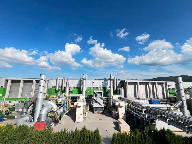 Hayat Kimya, yapay zeka destekli enerji yönetim sistemini hayata geçirdi
