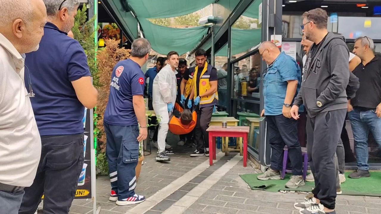 Son dakika: Fatih'te silahlı çatışma: 2 kişi hayatını kaybetti