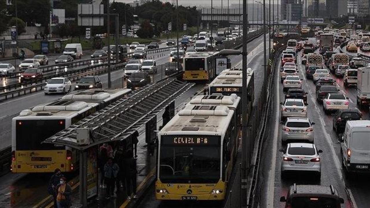 Toplu taşıma kullanacaklara müjde: 1 günlüğüne bedava oldu!